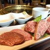 梨の家 - 今月の銘柄牛と焼肉盛り合わせ　2,100円
