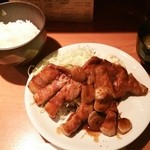 グラシア - トンテキ定食(1280円)