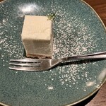 焼肉×創作びすとろ 笑進笑明 - レアチーズケーキ