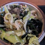 kitchenラビット - 前菜6
      軽くゴマ油風味？