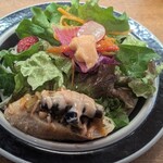 ガルマン - サラダとナスとオイルサーディンのピンチョス