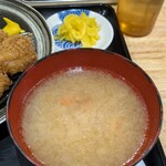 食事処 酒処 富士かつ みずほ台店 - 豚汁も絶品でした