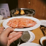 炭火焼肉ホルモン まるは - 