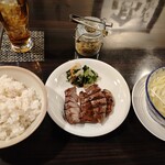 髙也 - 牛たん焼定食
