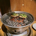 炭火焼肉ホルモン まるは - 