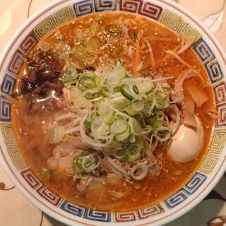 中華そば ちくりん - 料理写真:みそ中華950円大盛り180円味玉120円=1250円