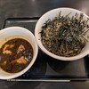 なぜ蕎麦にラー油を入れるのか。 新橋店
