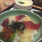 寿司居酒屋 日本海 - 海鮮丼