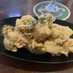 ブルドッグ 銀座 クラフトビール World Beer Pub＆Foods - ポテサラ