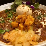 SPICY CURRY 魯珈 - 