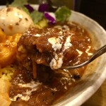 SPICY CURRY 魯珈 - 
