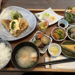 しましま食堂 - 魚フライ定食