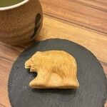 二代目辰よし - 熊モナカあいす