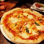 イタリアンダイニング グラッツェ - 