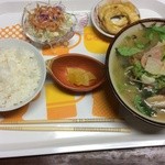 パーラーわかば - 味噌汁定食