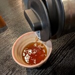 鰻 かねいち - お茶はセルフで