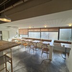 ジュウニブンベーカリーカフェ - 店内の様子