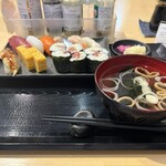  寿司酒場 すし屋の秀ヨシ - 