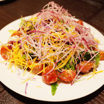CLOUD NINE - 10種以上の野菜のシンプルなサラダ(3500円のコース)×5人前