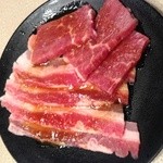 焼肉きんぐ 西宮港店 - バラカルビとロース