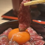炭火和牛燒肉Moumoutei 廣小路店 - もうもう牛まぶし（出汁付き）卵トッピング
