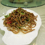 一家春酒楼 - 麺料理