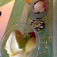 ヴェルデュ都 - デザート盛り合わせ・三種も嬉しく、、