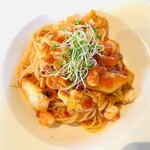 アロマティコ - 海老と白菜のトマトソース(Aランチ)