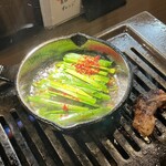 ヤキニク キナシ - 