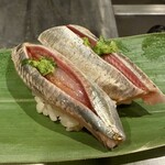 すし専門ストア かど平 - いわし2貫400円