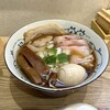 大阪らぁ麺しら石 北新地店