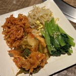 焼肉にくがとう - 