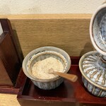 功刀屋 - こだわりの白エビ塩。天ぷらに魔法がかかりました…