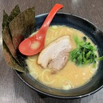 ゴル麺。 - 醤油豚骨 　並 