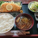 ちょぼ八 - とんかつ定食