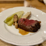 La Stalla - ◆熊本あか牛ラムシン ゆずもファーム産フェンネル 小美玉産野口蓮根 東京電機菌類研究所ササクレヒトヨタケ