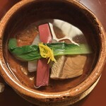懐石 かみむら - こちらも澄んだスープのとても上品な汁物