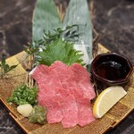 焼肉たまき 京橋店 - 神戸ビーフ刺身