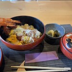 浜っ子よこまち - 