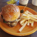 マンチーズ - ベーコンチーズバーガー　1100円