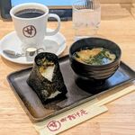 コメダ和喫茶 おかげ庵 - 料理写真:おむすびセット(高菜)