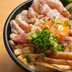 とりさし梅松 - 丼