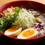 とりさし梅松 - 貝出汁ラーメン