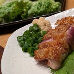 鶏料理 一羽 - 山葵とポン酢もあります