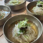 アジョシ 下北沢店 - 