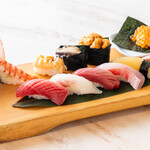 築地すし鮮 - 料理写真:すし鮮極み12貫にぎり　　すし鮮自慢の12貫