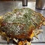 お好み焼 一休 - 料理写真:お好み焼きイカ肉玉(大)うどん