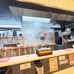 蒙古タンメン中本 - 麺場、洗い場の様子