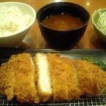 Shinjuku Saboten - 三元麦豚ロースかつ定食