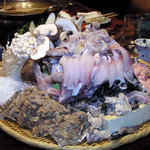 山はら - アンコウ鍋の材料